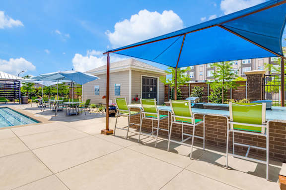 Harmony Luxury Pool