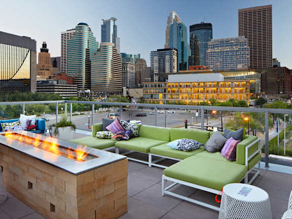 222 Hennepin Outdoor Firepit