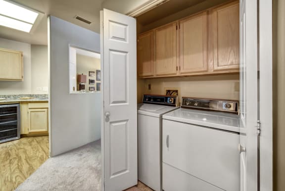 Cheyenne Creek Washer Dryer