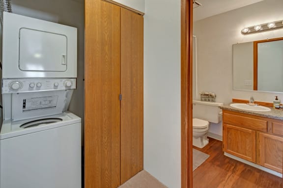 Legacy West Apartments - Laundry and Bathroom