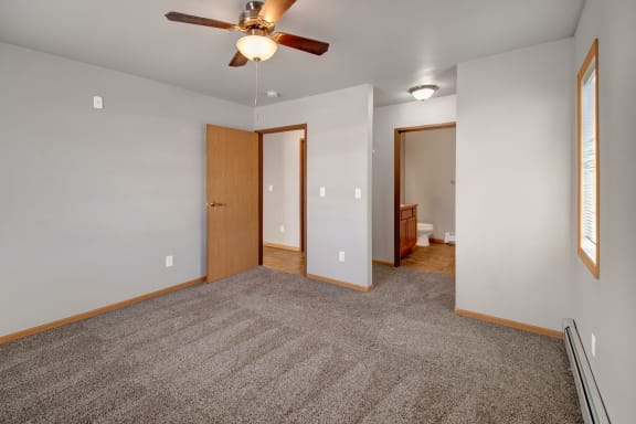 Roosevelt East Bedroom Apartment Rental Williston, North Dakota