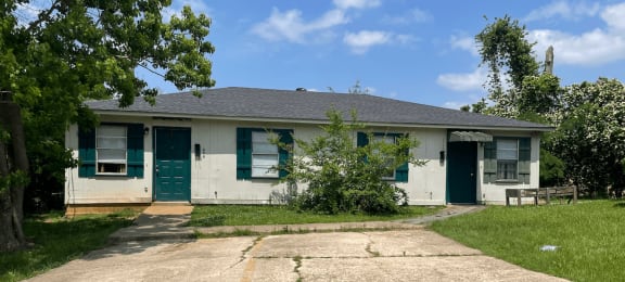 626-628 Minden St
