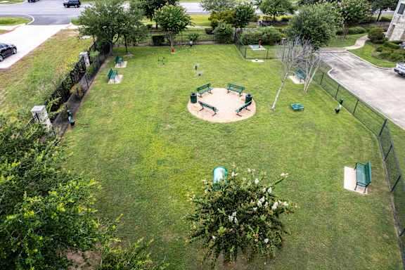 Shared Outdoor Lawn at Avenues at Tuscan Lakes, Texas