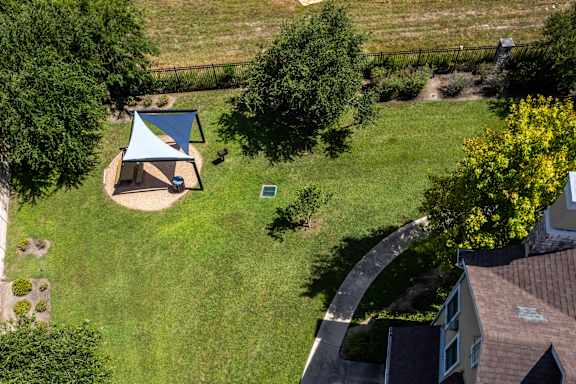 Landscaped Green Area at Avenues at Tuscan Lakes, Texas, 77573