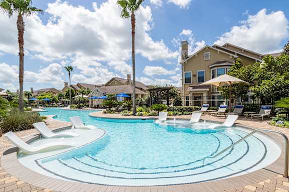Picturesque Pool And Cabana Setting at Avenues at Tuscan Lakes, League City