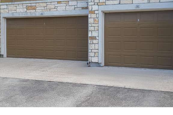 Garage Brown Doors at Avenues at Tuscan Lakes, League City