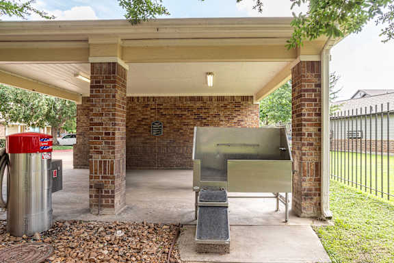 Pet bath at Grand Villas at Cinco Ranch, Texas, 77494