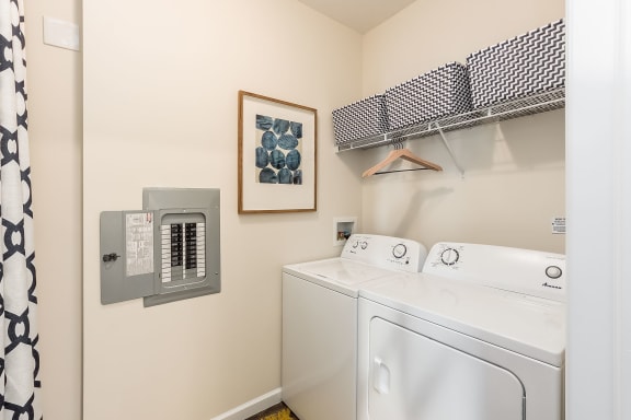 Washer Dryer at Overland Park, Ohio, 43147