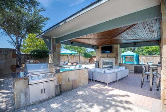 Grill Stations at Discovery at Craig Ranch, McKinney, TX