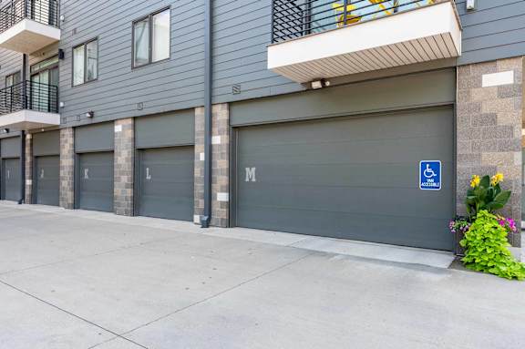 Garages at Pinnex, Indianapolis, IN, 46203