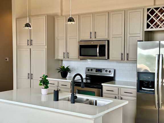 Fully Equipped Kitchen at The Landmark, New Braunfels, 78130