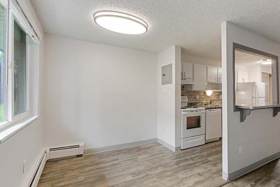 Dining Space at Carriage Hill, Thornton, Colorado