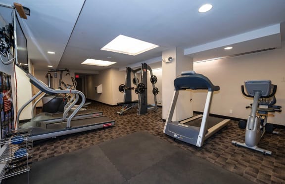 2112 New Hampshire Ave Apartments Fitness Center 02