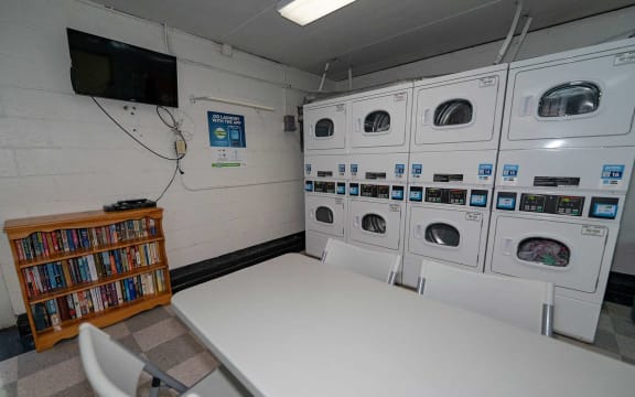 Laurel Village Apartments Laundry 04