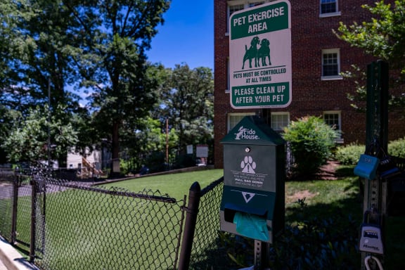 The Metropolitan Apartments Dog Park