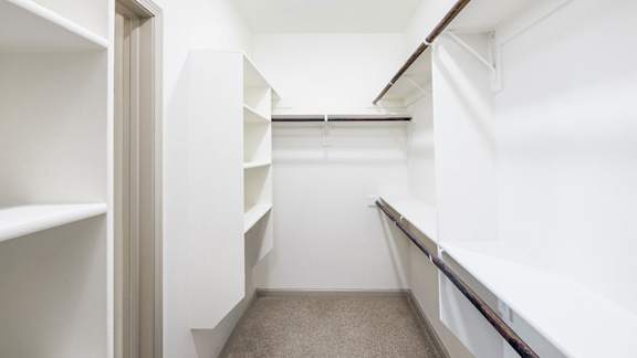 Glenhaven at Star Ranch - Hutto, TX - C2 Floor Plan Renovated Closet