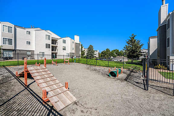 the preserve at ballantyne commons dog park apartments