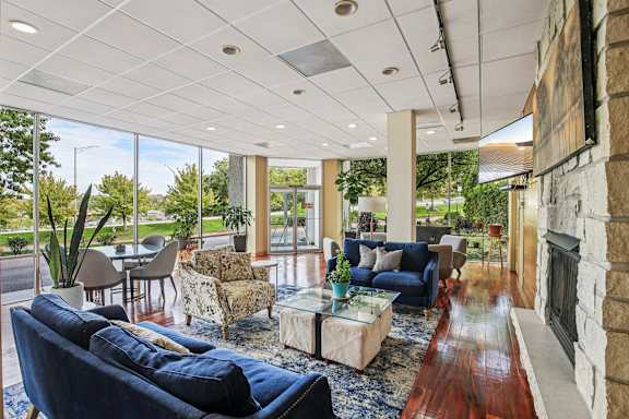 Outdoor Patio at Vista Condominiums, Kansas City, 66103