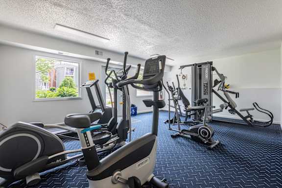 Gym at Winding Hills Apartments, Iowa, 52807