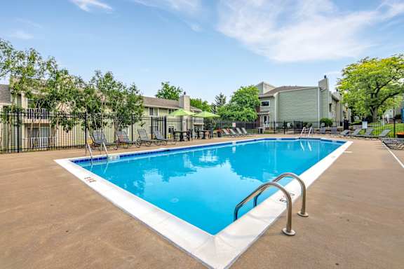 Sparkling Pool at Winding Hills Apartments, Davenport, IA, 52807