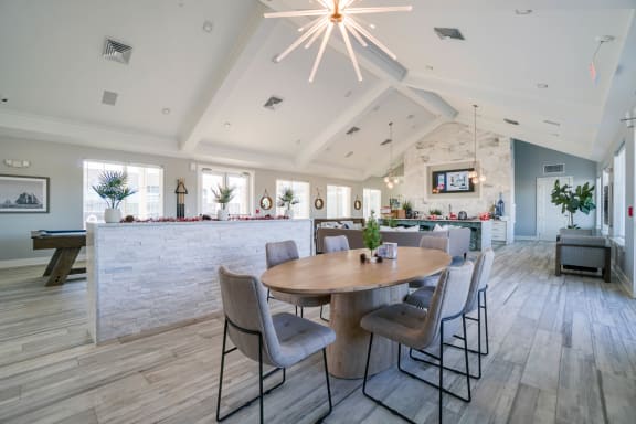 Clubhouse Dining at Watermark at Urban Blu, Panama City Beach