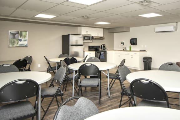Resident Lounge at 1310 Archibald Apartments,1310 Archibald Apartments, Winnipeg, MB R2J 0Z4