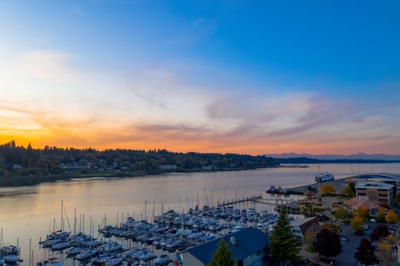 view of harbor at Harbor Heights 55&#x2B; Community, Washington