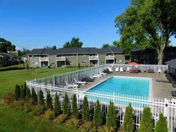 Resort Inspired Pool at Chalet, Springfield, OR