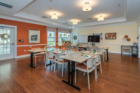 Modern Dining Room at Spring Arbor of Crofton, Crofton, MD