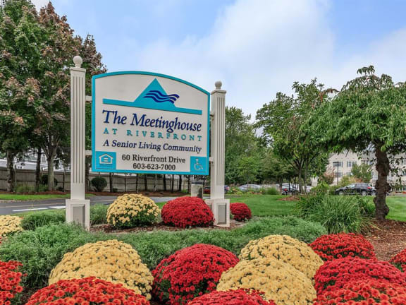 meetinghouse at riverfront senior independent living manchester nh community signage