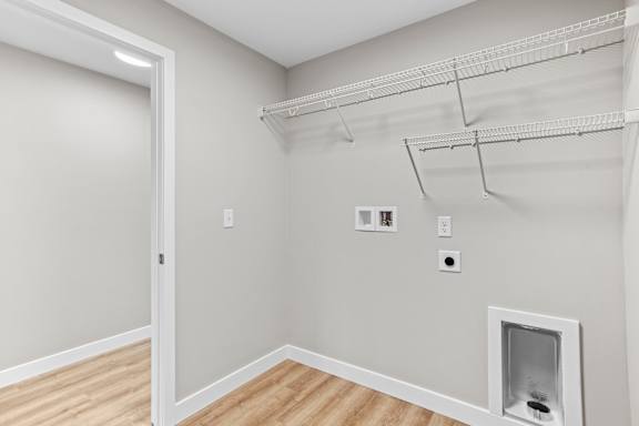 Washer/Dryer Hookup In Unit
