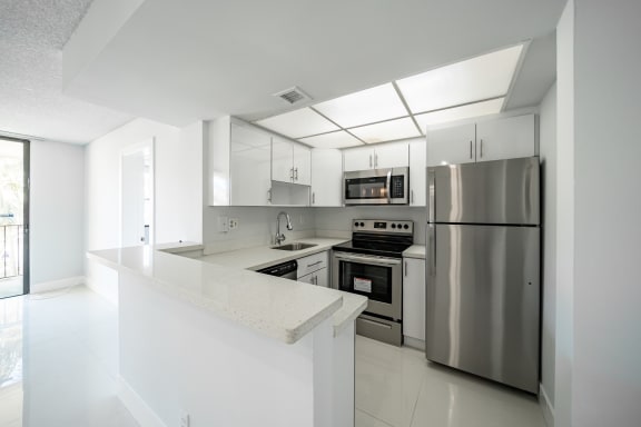 Modern Kitchen at Bella Lago Vista, West Palm Beach