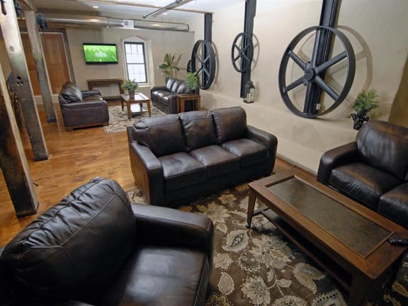 apartment for rent, Coventry, Warwick, West Warwick, Providence, 1 bedroom, 2 bedroom, 3 bedroom, luxury apartment, community room, clubhouse, hardwood floors