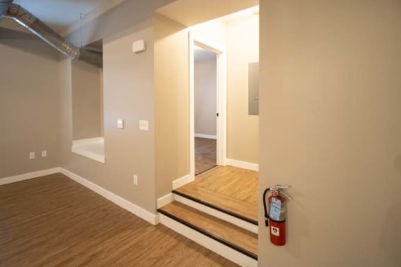 Bogg 103 - hallway