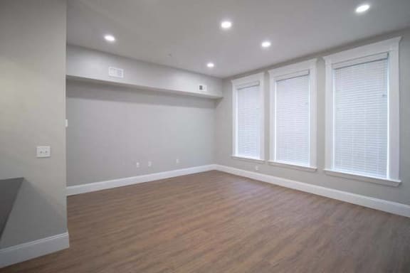 Plum 201 - living room