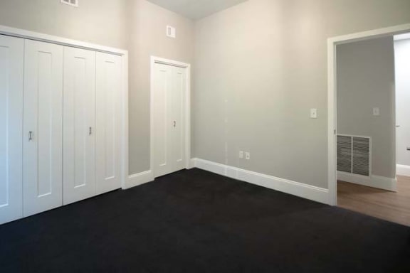 Plum 201 - bedroom 1