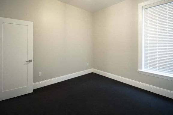 Plum 201 - bedroom 2