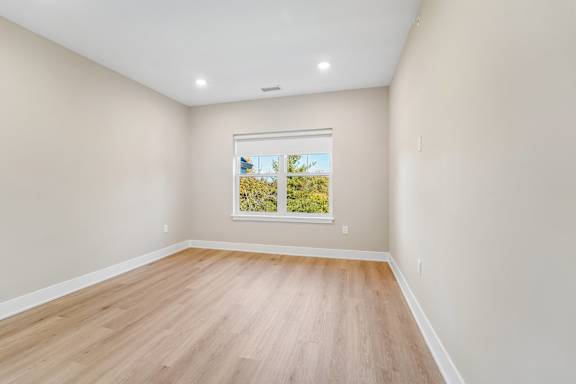 Spacious bedroom