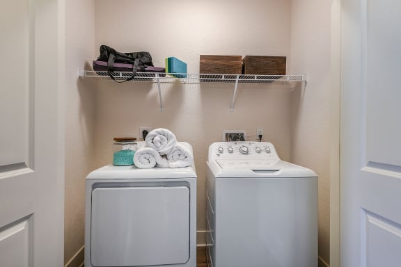 Full-Size Washer &amp; Dryer Included at The Exchange, St Petersburg, FL 33705