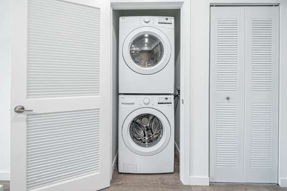 Washing Machine at The Palmeri Residences, Naples, FL, 34104