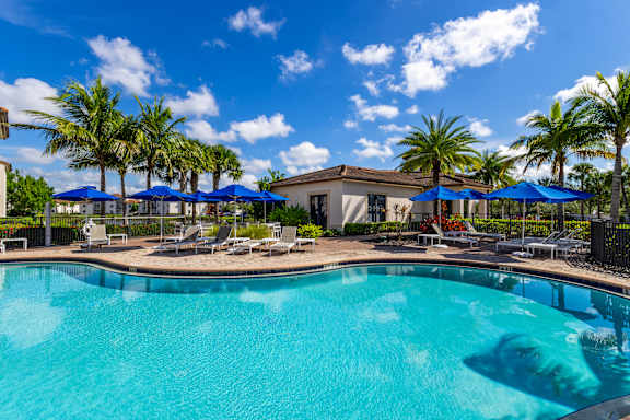Clear blue pool at Portofino Cove, Fort Myers, FL