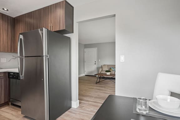 Fully Equipped Eat-In Kitchen at Parkside Apartments, California