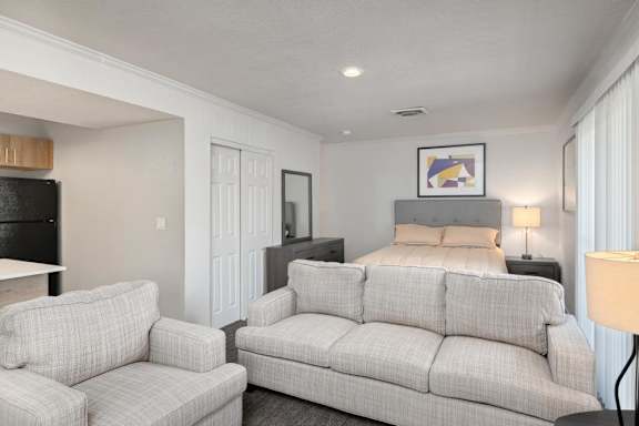 Studio model at AVIA Apartments at 110th Street, Overland Park, Kansas