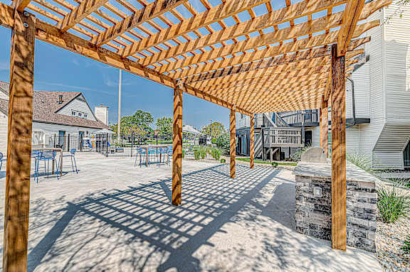 Wood Frame Pergola at Avia Lofts at Founders Road, Indianapolis, IN, 46268