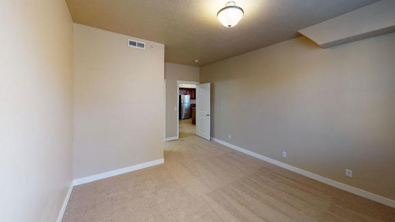 Large Living Area at Siena Villas Apartments, Orem, UT