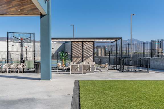 A basketball court at SevenO2 Main Apartments, Salt Lake City, UT