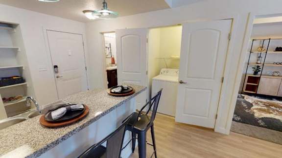 Dining Area at The View on 20th, Ogden, UT, 84401