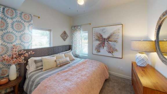 Gorgeous Bedroom at The View on 20th, Ogden