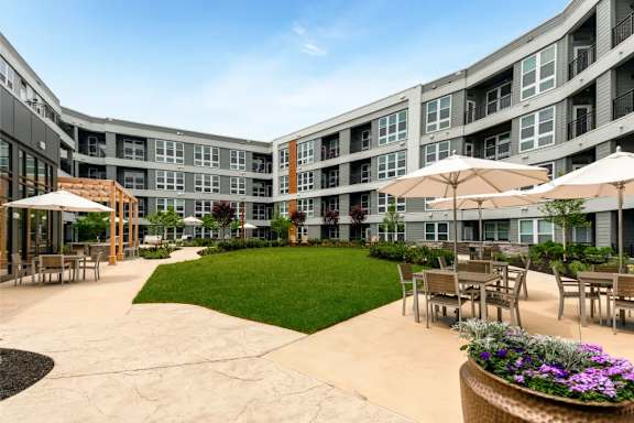 Courtyard at Canvas Valley Forge, King of Prussia, PA, 19406
