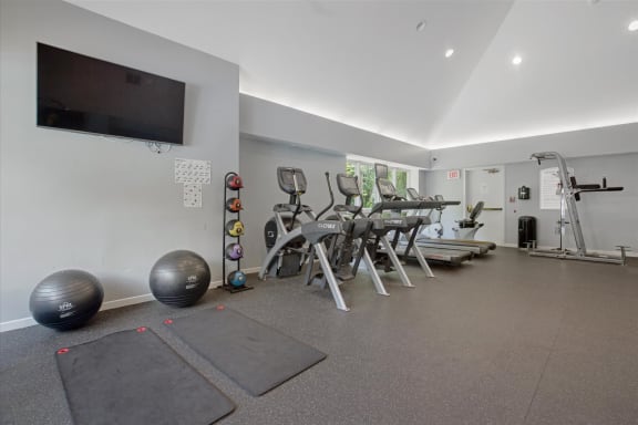 Taymil Andover Place Fitness Center